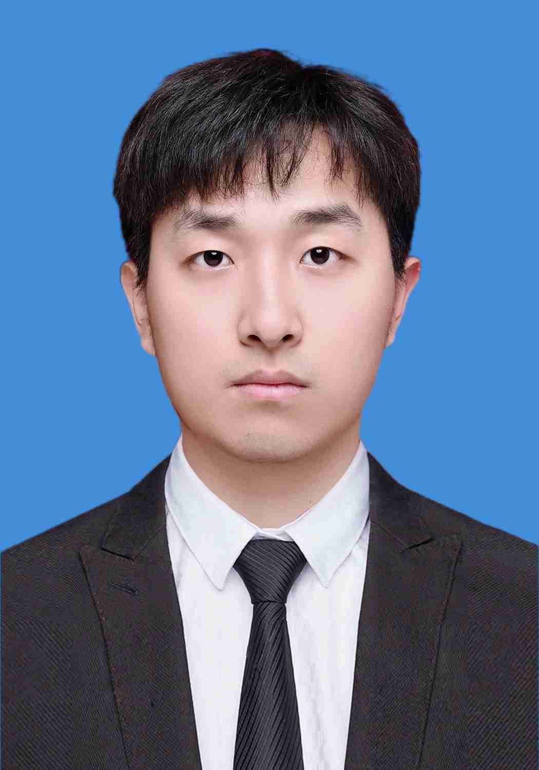 潘耀威 实习律师